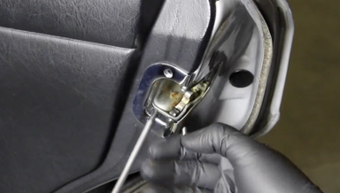 126 Chassis Sedan Door Panel Removal Procedures - On Demand Video Instruction