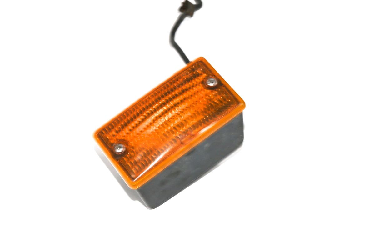 For 1986-1989 Mercedes 560SL Turn Signal Light Front Left 29242HS 1987 1988