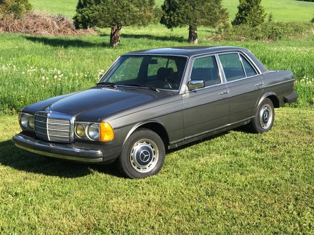 1982 240d With 4 Speed Manual Transmission Sold Product Mercedessource Com