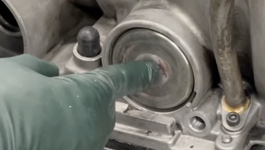 How to Remove and Install the 722.3 B1 Piston
