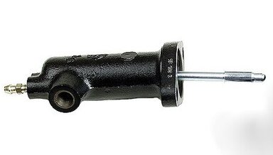 123 early 240D slave cylinder