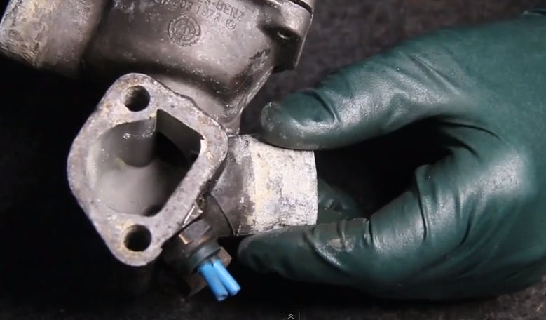 Avoiding Internal Engine Corrosion 