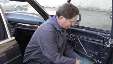 1981 to 1991 W126 Chassis Sedan Vacuum Door Lock Troubleshooting and Repair - On Demand Video Manual
