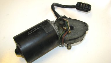 For Mercedes W116 W123 W126 W201 240D 300CD 300D 300SD 300TD A//C Compressor Behr