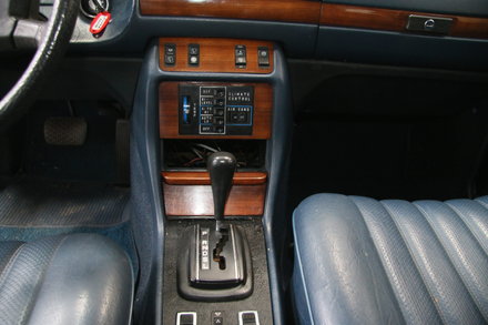 Early Mercedes Climate Control Component Location and Function - On Demand Video