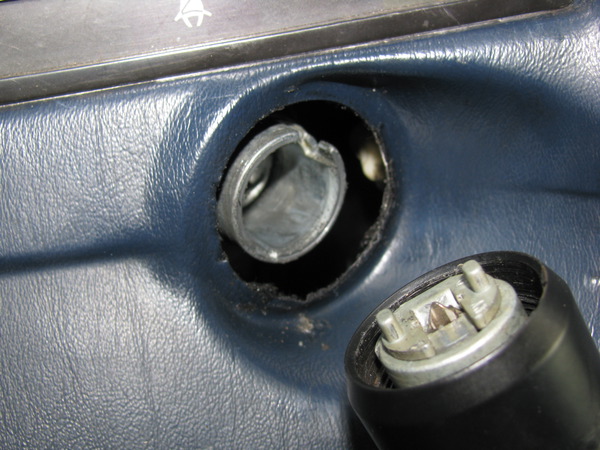 Mercedes tumbler installation #6