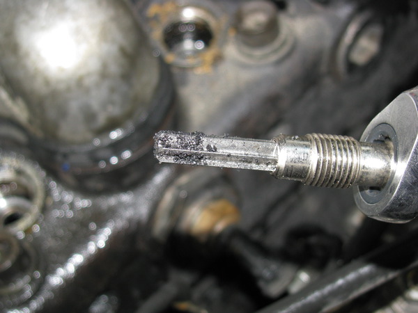 Removing glow plugs mercedes 300d