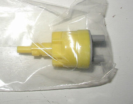 123 Vacuum Check Valve (yellow)