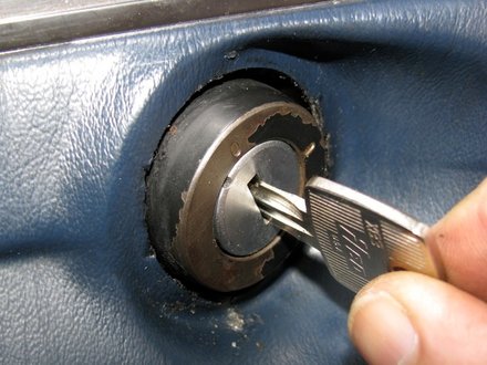 Can You Tow A Car Without A Key Can You Tow A Car Without A Key